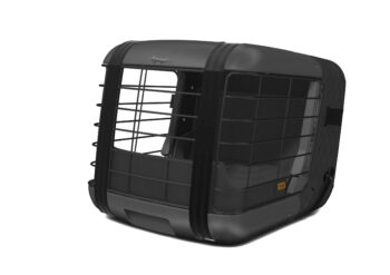pic 4pets Caree Black Series front side left